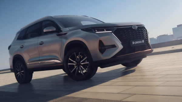 Россиянам предложили новый способ купить кроссовер отечественной сборки