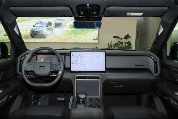 В России начались официальные продажи Rox 01: дорого В России начались официальные продажи Rox 01: дорого