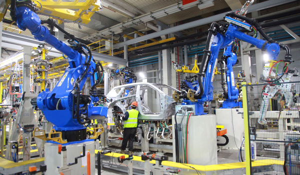 Дайджест дня: красная Гранта, сварка на Автоторе и другие события индустрии Дайджест дня: красная Гранта, сварка на Автоторе и другие события индустрии