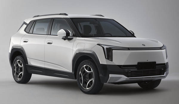 Концерн Dongfeng показал компактный паркетник Nammi 06 Концерн Dongfeng показал компактный паркетник Nammi 06