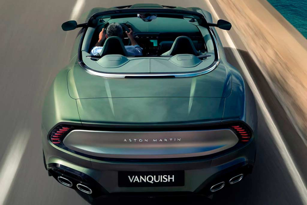 Aston Martin Vanquish Volante: самый быстрый переднемоторный кабриолет в мире Aston Martin Vanquish Volante: самый быстрый переднемоторный кабриолет в мире