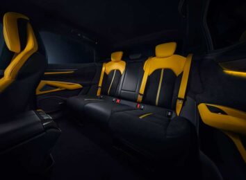 Китайцы представили топовый 1 548-сильный электроседан Xiaomi SU7 Ultra Китайцы представили топовый 1 548-сильный электроседан Xiaomi SU7 Ultra