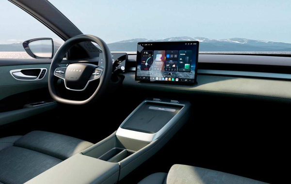 Китайцы из SAIC представили электрический седан Roewe D6 Китайцы из SAIC представили электрический седан Roewe D6