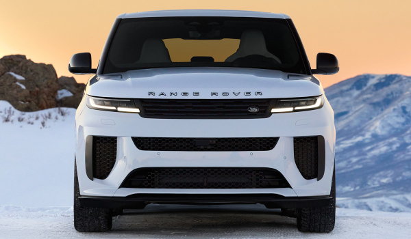 Range Rover Sport SV: горнолыжная спецверсия в трех экземплярах Range Rover Sport SV: горнолыжная спецверсия в трех экземплярах