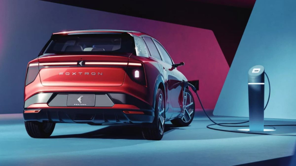 Компания Foxconn подготовит электромобили для японских марок Компания Foxconn подготовит электромобили для японских марок