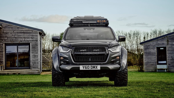 Пикап Isuzu D-Max AT35 стал внедорожным кемпером Basecamp