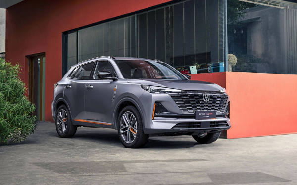 В России стали отказываться от кроссоверов. Топ-5 аутсайдеров
В России стали отказываться от кроссоверов. Топ-5 аутсайдеров