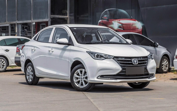 
            В ожидании апреля. «Кореец» без гарантии и еще три конкурента Lada Iskra
        