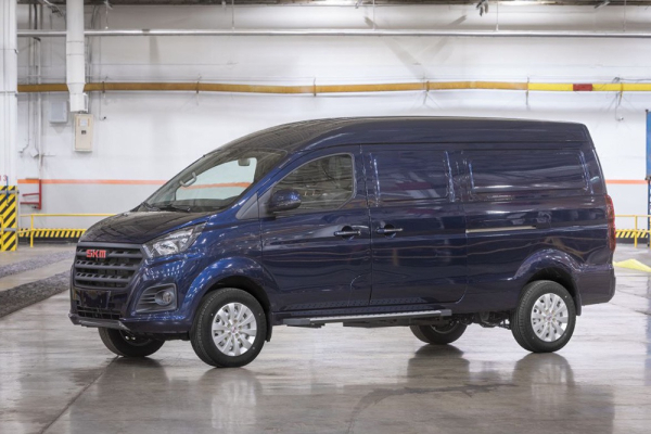 «АвтоВАЗ» запустил новый бренд SKM: авто сняли на фото 