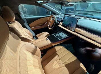 Китайцы из Geely представили большой гибридный седан Galaxy Starshine 8 EM Китайцы из Geely представили большой гибридный седан Galaxy Starshine 8 EM