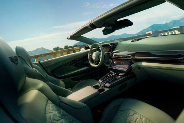 Aston Martin Vanquish Volante: самый быстрый переднемоторный кабриолет в мире Aston Martin Vanquish Volante: самый быстрый переднемоторный кабриолет в мире