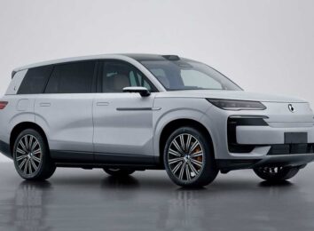 В Китае стартовали продажи 5,2-метрового кроссовера Denza N9 В Китае стартовали продажи 5,2-метрового кроссовера Denza N9