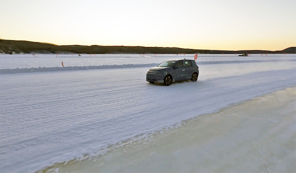 Дайджест дня: ностальгический Jumpy, зимний Атом и другие события индустрии Дайджест дня: ностальгический Jumpy, зимний Атом и другие события индустрии