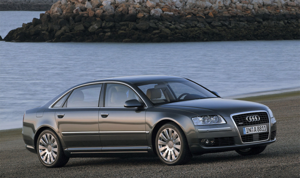 7 автомобилей Лукашенко: Tesla, Maybach и другие
7 автомобилей Лукашенко: Tesla, Maybach и другие