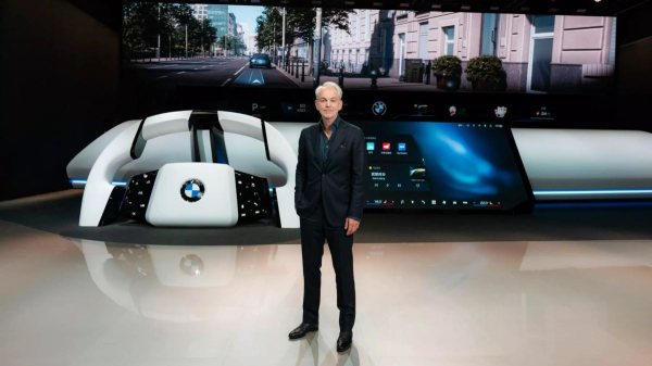 BMW в Шанхае: M4 Nürburgring и своя медиасистема