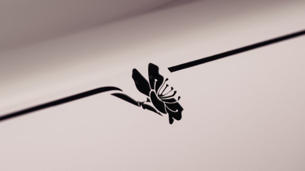 Rolls-Royce Phantom Cherry Blossom расцвел японской сакурой Rolls-Royce Phantom Cherry Blossom расцвел японской сакурой