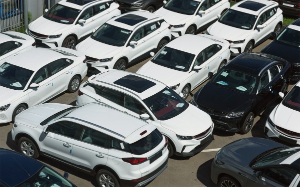 Рассрочка и скидки до ₽900 тыс. Что будет с ценами на новые машины к лету
Рассрочка и скидки до ₽900 тыс. Что будет с ценами на новые машины к лету