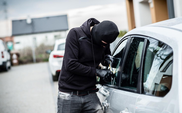 
            Машины стали угонять на 70% чаще. Какие марки в зоне риска
        