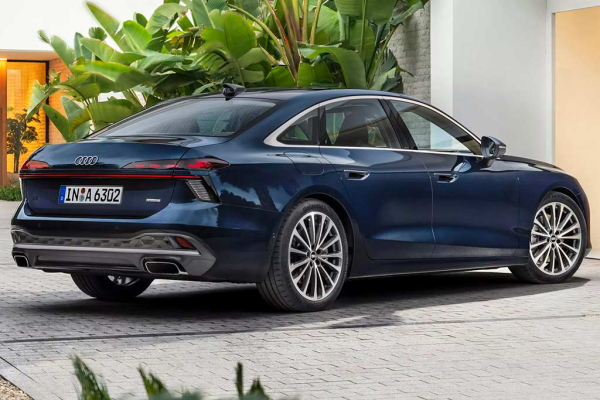 В гамме нового Audi A6 (С9) появился классический седан