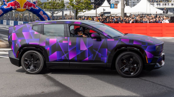 Предсерийный электромобиль Honda 0 SUV показан в Японии Предсерийный электромобиль Honda 0 SUV показан в Японии