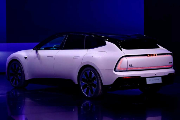 В Китае состоялась премьера электрического универсала AUDI E5 Sportback В Китае состоялась премьера электрического универсала AUDI E5 Sportback