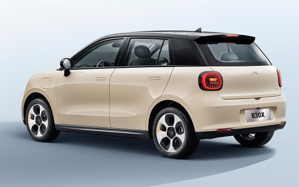 Топ-5 доступных предложений на белорусском авторынке. В России их нет
Топ-5 доступных предложений на белорусском авторынке. В России их нет