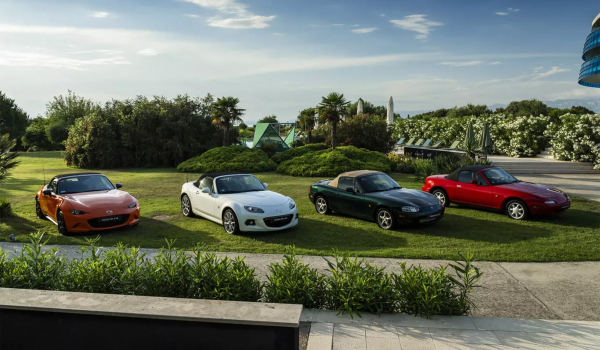 Дайджест дня: внедорожный Wagoneer, новый Lexus ES и другие события индустрии