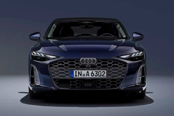 В гамме нового Audi A6 (С9) появился классический седан