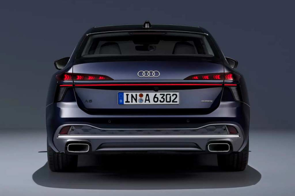 В гамме нового Audi A6 (С9) появился классический седан