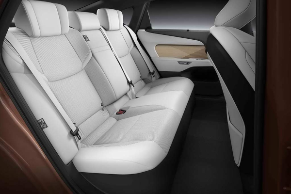 Новый Lexus ES будет предлагаться исключительно в гибридных и электрических версиях Новый Lexus ES будет предлагаться исключительно в гибридных и электрических версиях