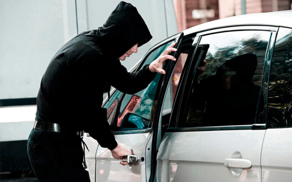 
            Машины стали угонять на 70% чаще. Какие марки в зоне риска
        