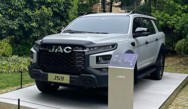 Внедорожник JAC JS9 (он же Sollers для России): первый показ