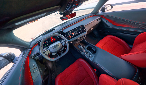 Пятидверный Dodge Charger готов к выходу на рынок Пятидверный Dodge Charger готов к выходу на рынок