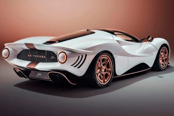 Серийный суперкар De Tomaso P72 получил 700-сильный двигатель V8 Серийный суперкар De Tomaso P72 получил 700-сильный двигатель V8