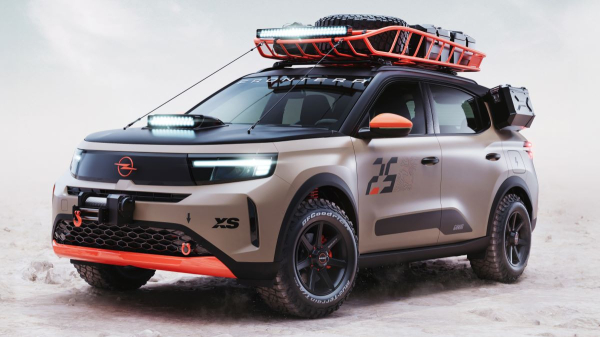 Кроссовер Opel Frontera прикинулся суровым внедорожником Кроссовер Opel Frontera прикинулся суровым внедорожником