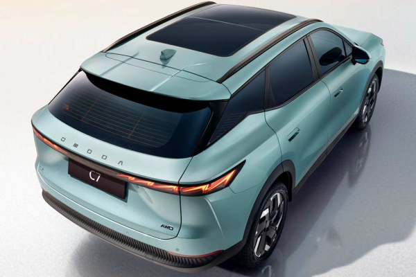 Новый кроссовер Omoda C7 2025: озвучены российские цены и комплектации Новый кроссовер Omoda C7 2025: озвучены российские цены и комплектации