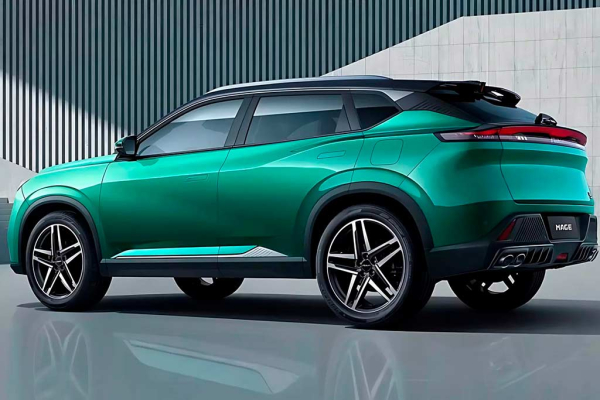 В России появится среднеразмерный кроссовер Dongfeng Mage
