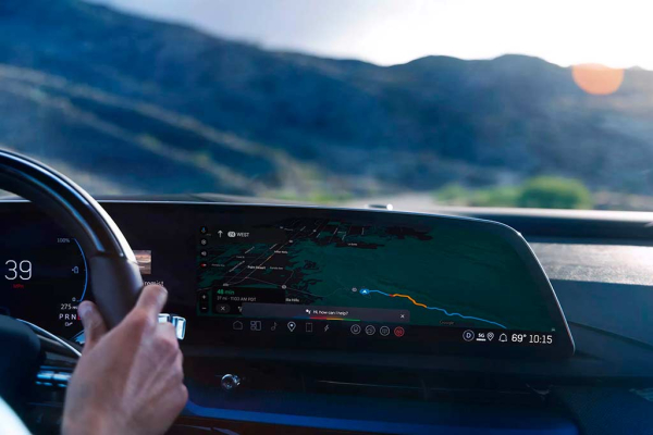 Cadillac Optiq-V: «заряженная» версия электрического кроссовера Cadillac Optiq-V: «заряженная» версия электрического кроссовера