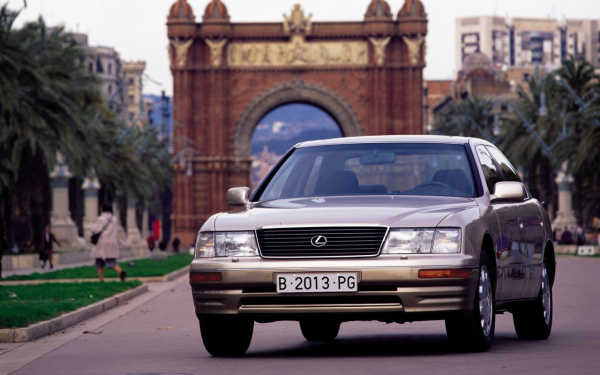 
            Эти машины легко проедут 1 млн км без капремонта. Топ-7 моделей
        