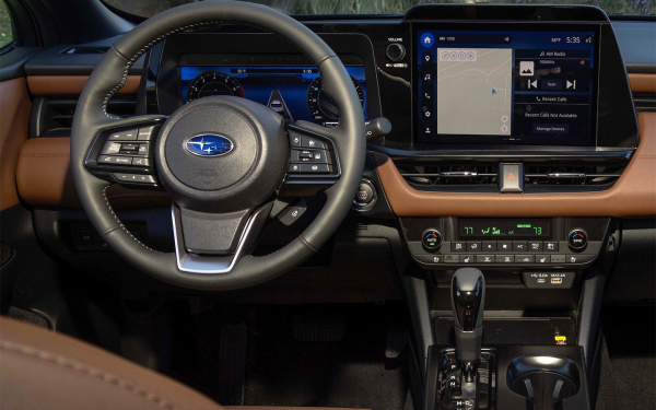 
            Кнопки вместо сенсорных экранов. 5 автомарок, решивших убрать тачскрины
        