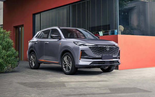 Эти кроссоверы скупали даже на рухнувшем рынке. Топ-5 моделей
Эти кроссоверы скупали даже на рухнувшем рынке. Топ-5 моделей