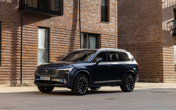 BMW, Lexus и Mercedes 10 лет назад. Как изменились цены на топовые SUV
BMW, Lexus и Mercedes 10 лет назад. Как изменились цены на топовые SUV