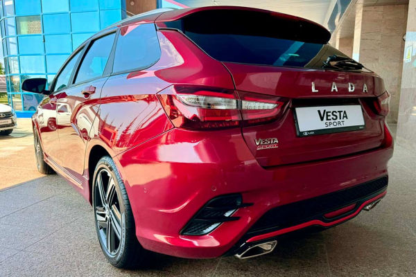 В Тольятти состоялась премьера универсала Lada Vesta Sport SW