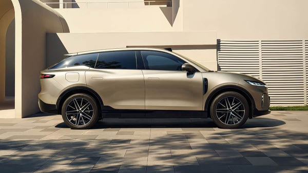 Кроссовер Voyah Zhiyin обновлен менее чем через год после дебюта