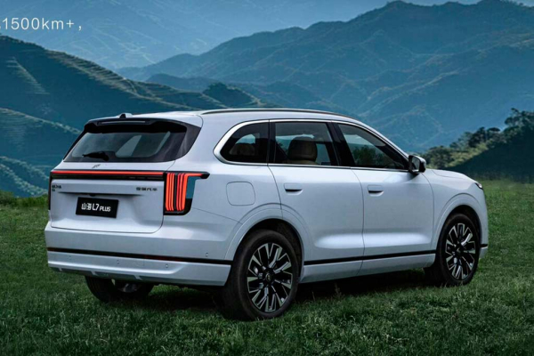 Модельный ряд марки Jetour пополнился гибридным кроссовером Shanhai L7 Plus