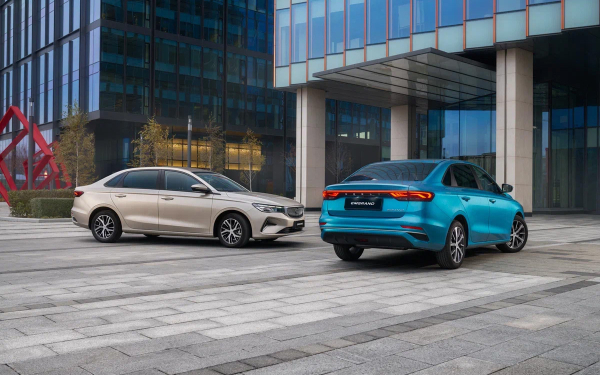 
            Езда без ОСАГО, Audi без колец и «утиль» без машин. Итоги недели
        