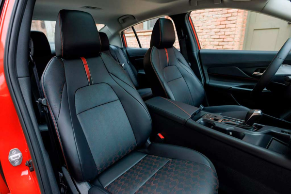 Представлен Nissan Sentra девятого поколения: новая внешность, но старая техника