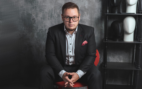 
            Новые штрафы и рост цен. Глава НАС — о том, что ждет водителей в России
        